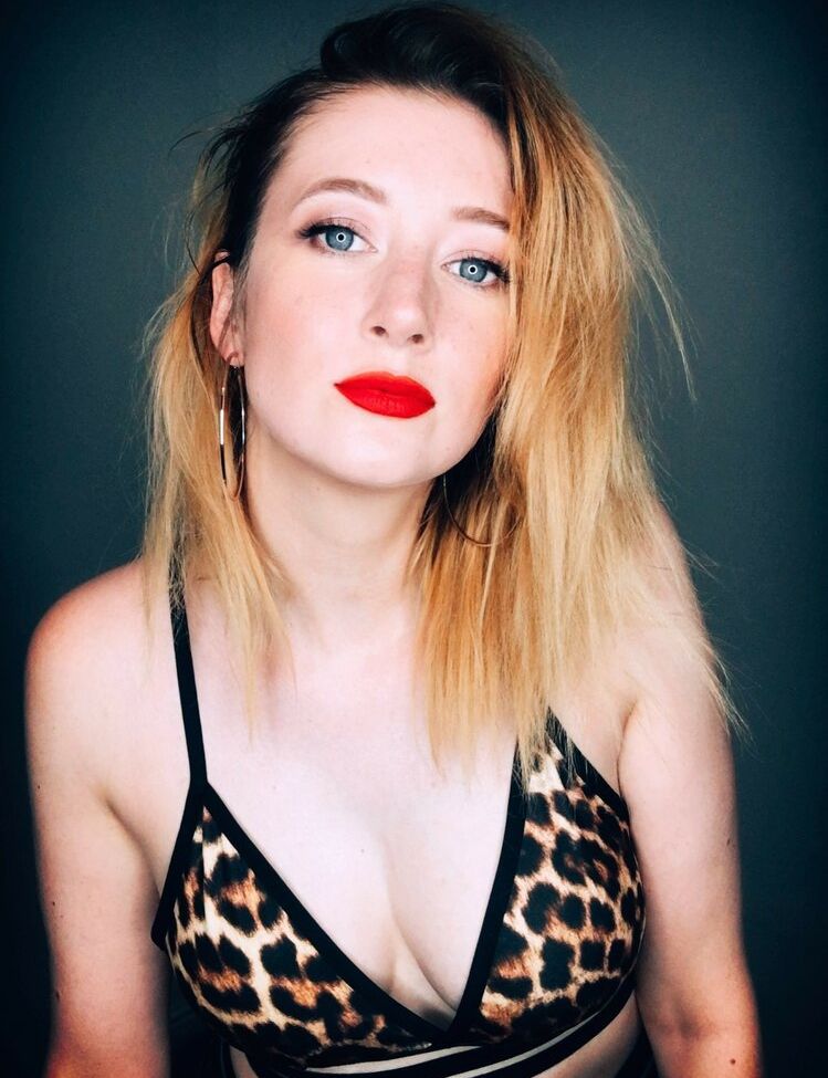 Jane Grey desnuda #108074687