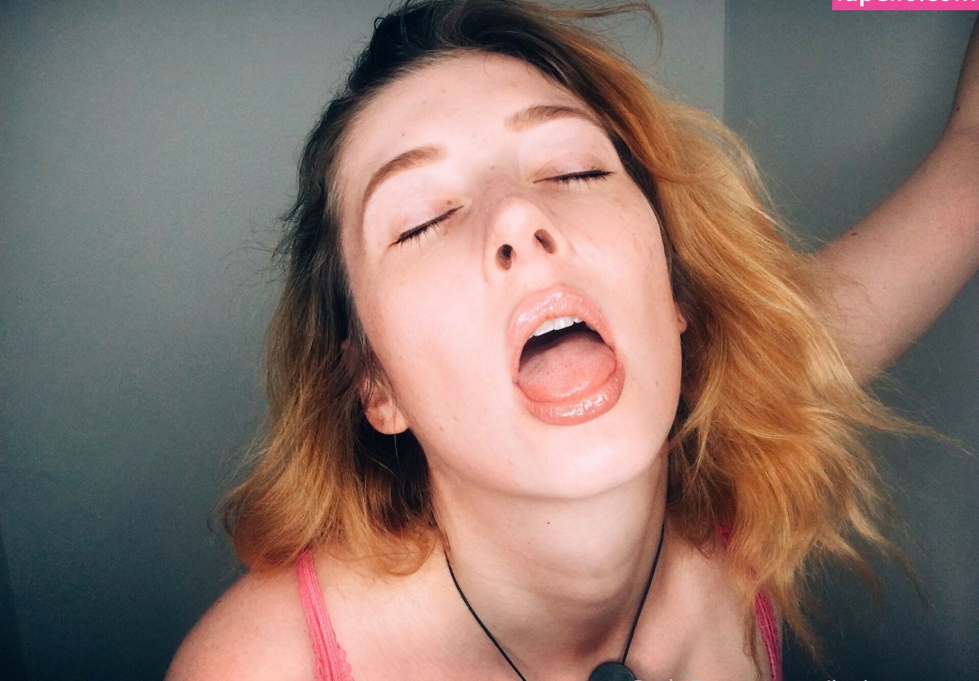 Jane Grey desnuda #108074694