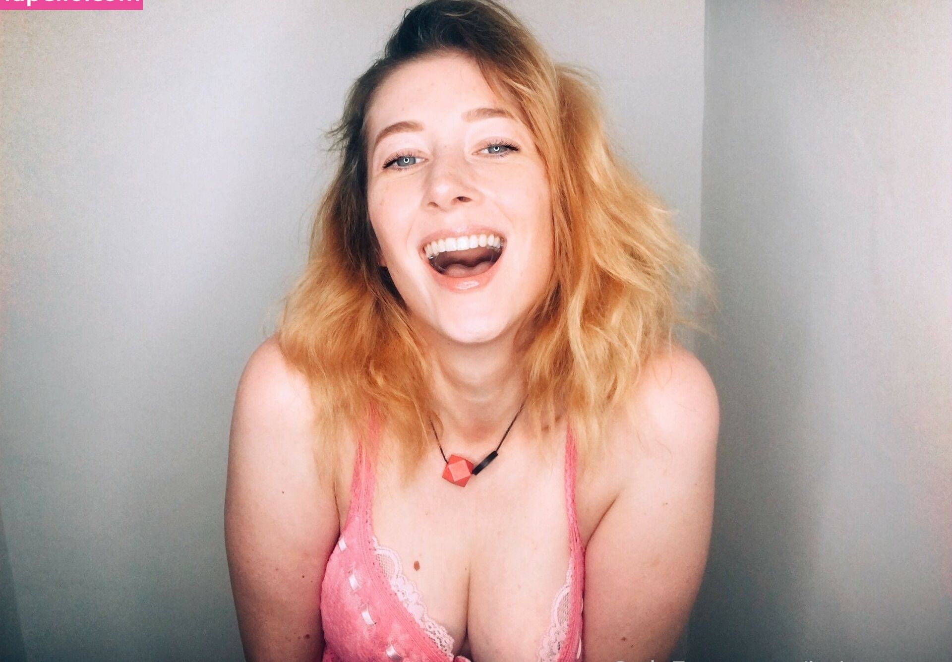 Jane Grey desnuda #108074713