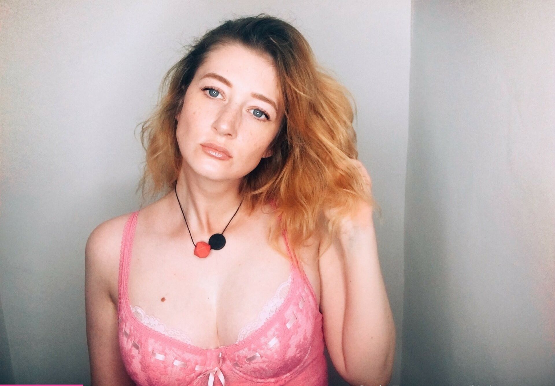 Jane Grey desnuda #108074724