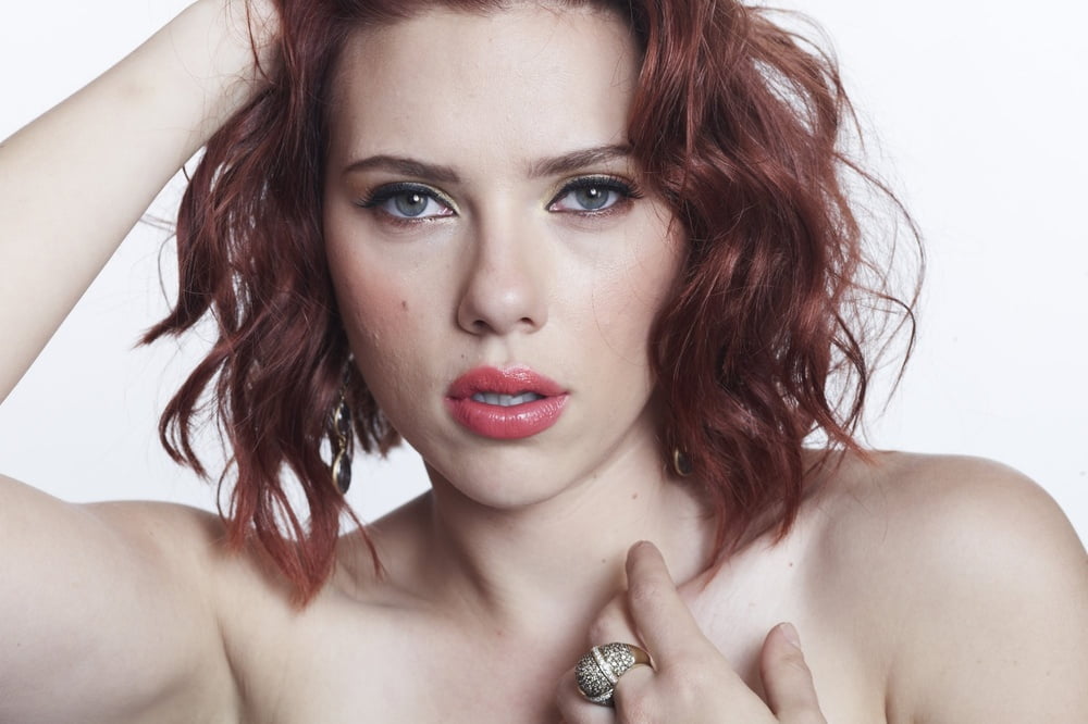 Scarlett johansson - sexy shoot outtakes
 #79787206