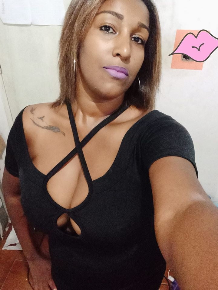Jislaine jardim 02
 #81833725