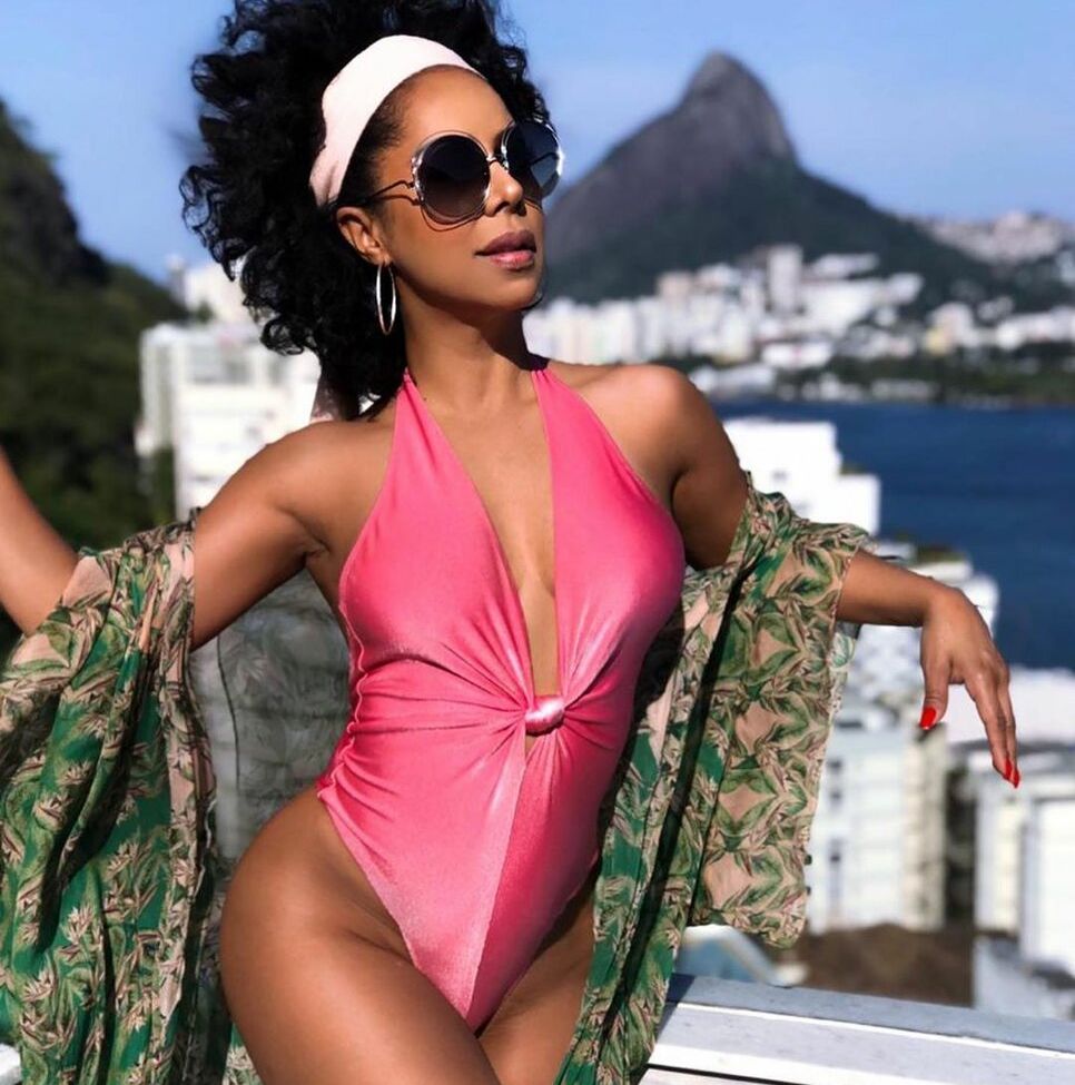 Valéria Valenssa desnuda #108094927