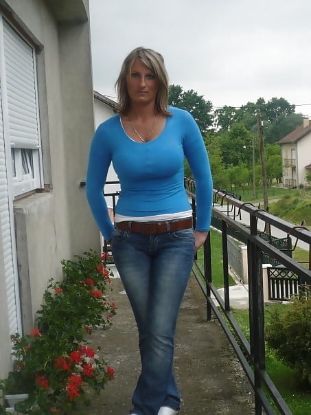 Eine neue Matratze #87699680