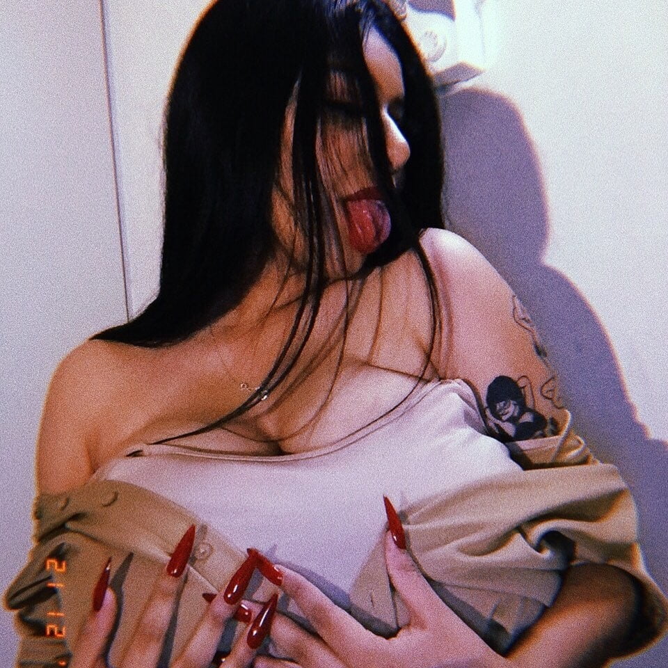 エイミー・ウィノス・ノンヌード
 #90011297