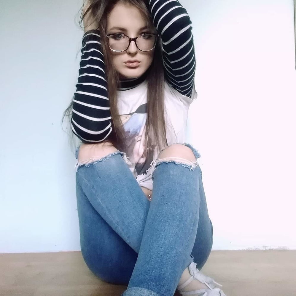 Mezcla de putas estúpidas #1
 #92665853