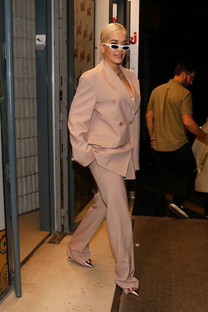 セレブ
 #104417290