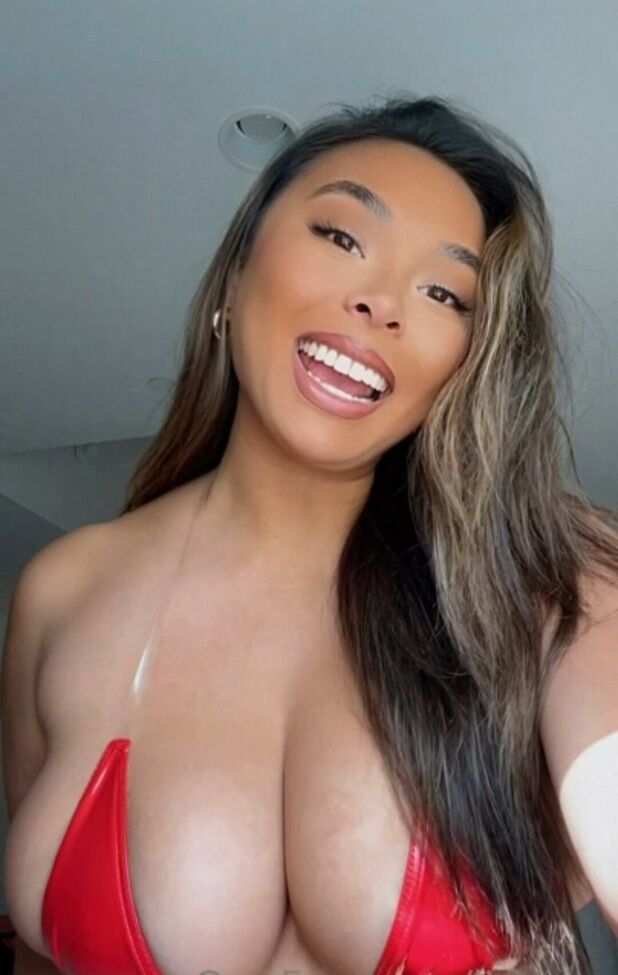 Linda Vo desnuda #109873420