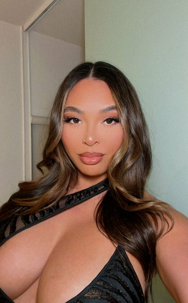 Linda Vo desnuda #109873431