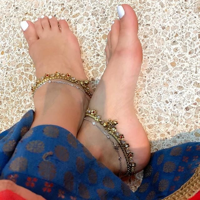 インドのセクシーな足の女神 152
 #93215498