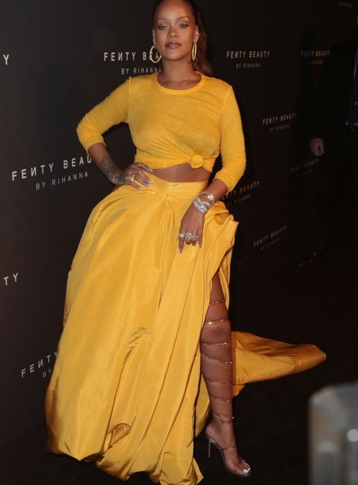 Rihanna desnuda #107835956