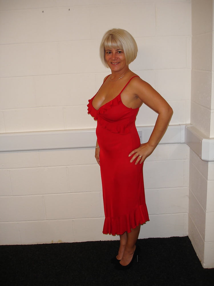 U.K. milf dana
 #87629366