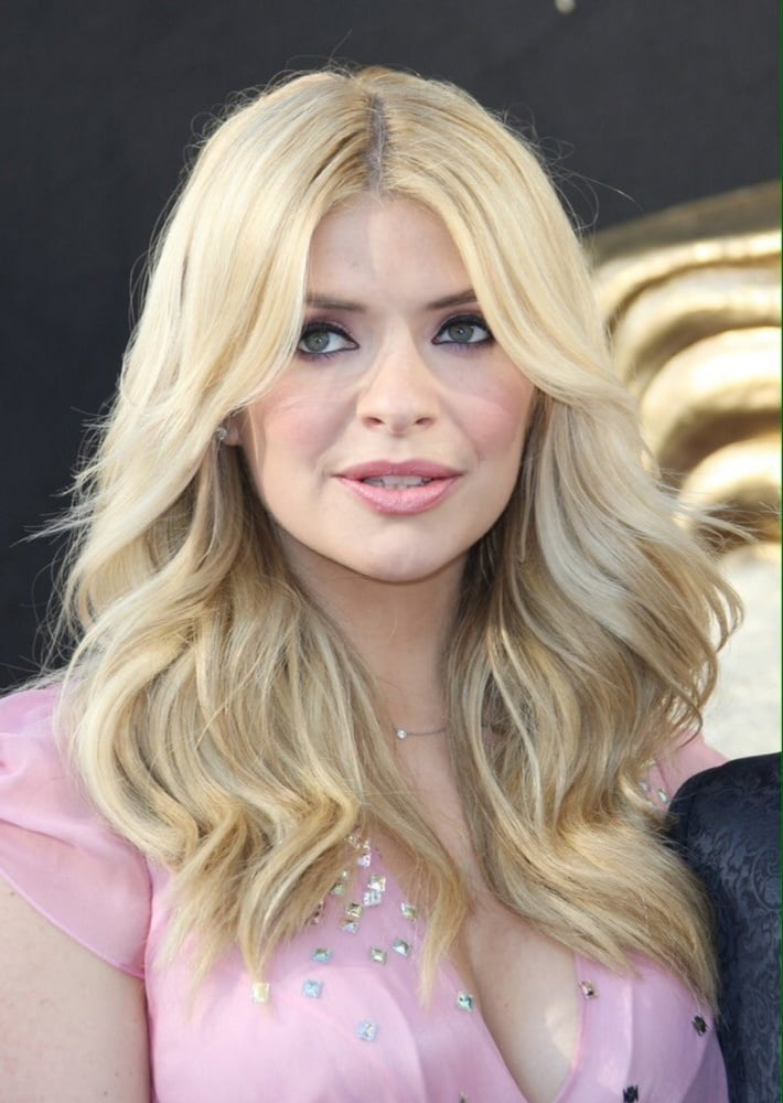 Holly Willoughby
 #103336133