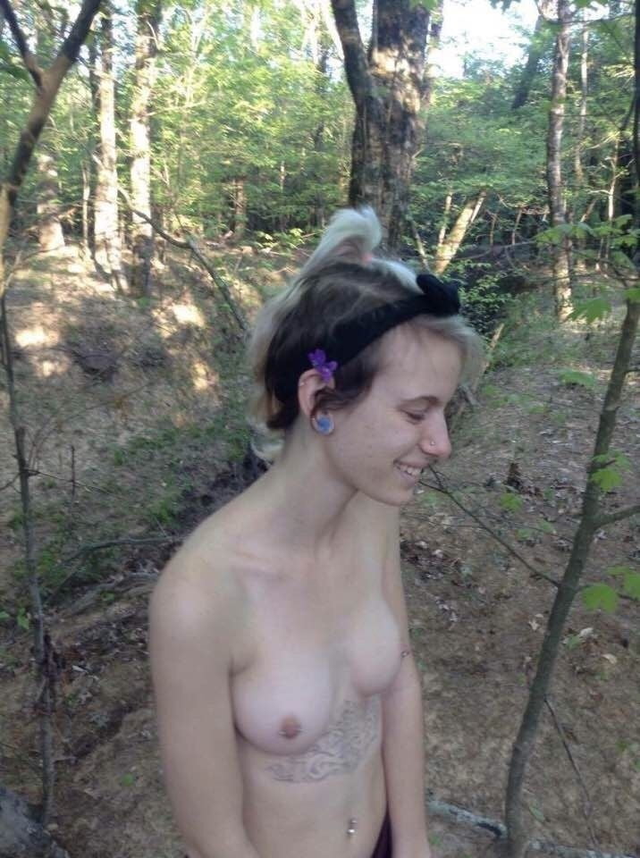 Madura 562
 #99858786