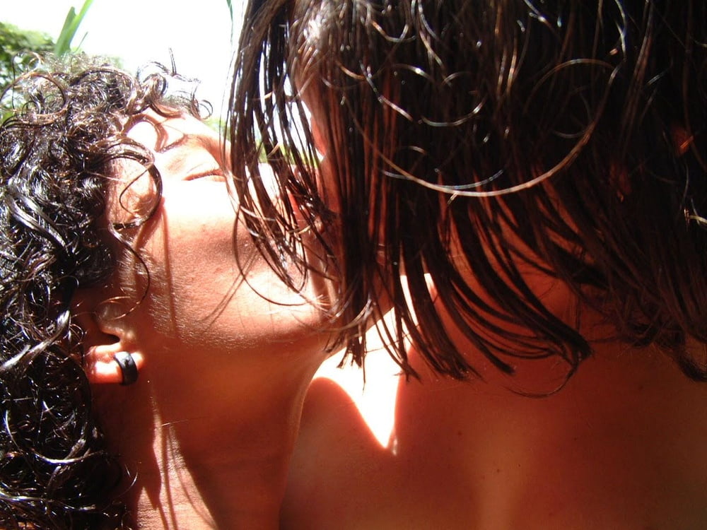 Hermanas lesbianas de puntarenas costa rica
 #91685478