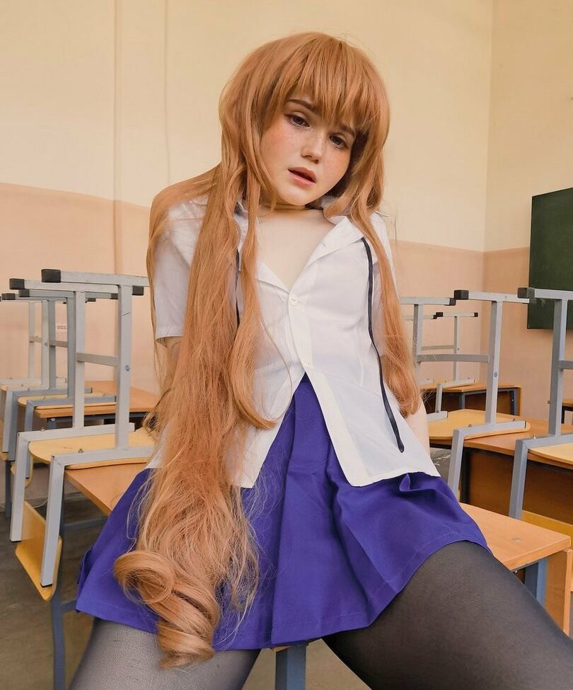 Neyrodesu desnuda #107620497