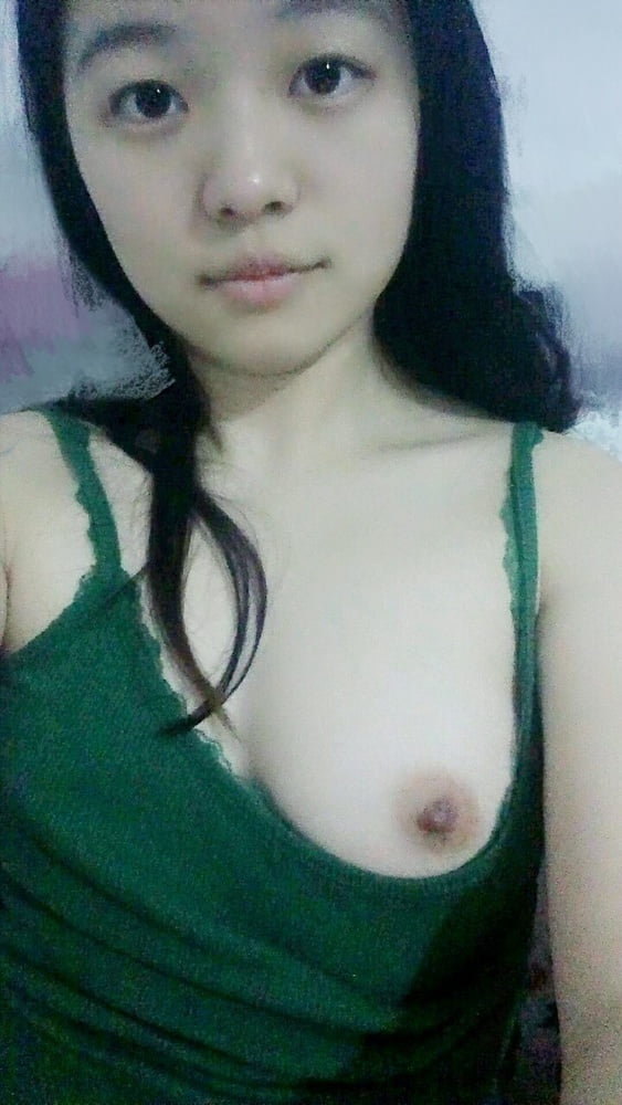Chinese Amateur-207 #102445186