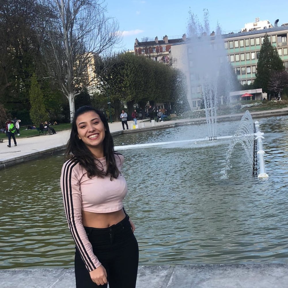 Nourhene 23 ans #82257343