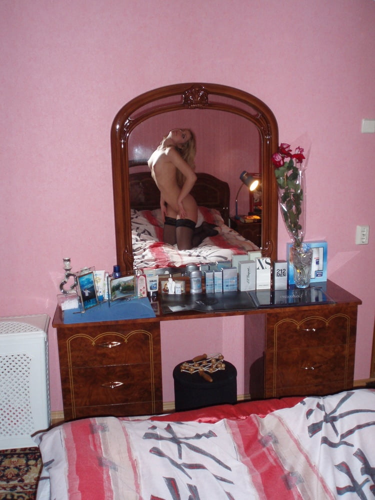 Rubia 12 (compartir en internet bienvenido)
 #102848357