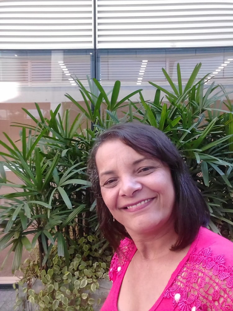 Coroa gostosa #91547345