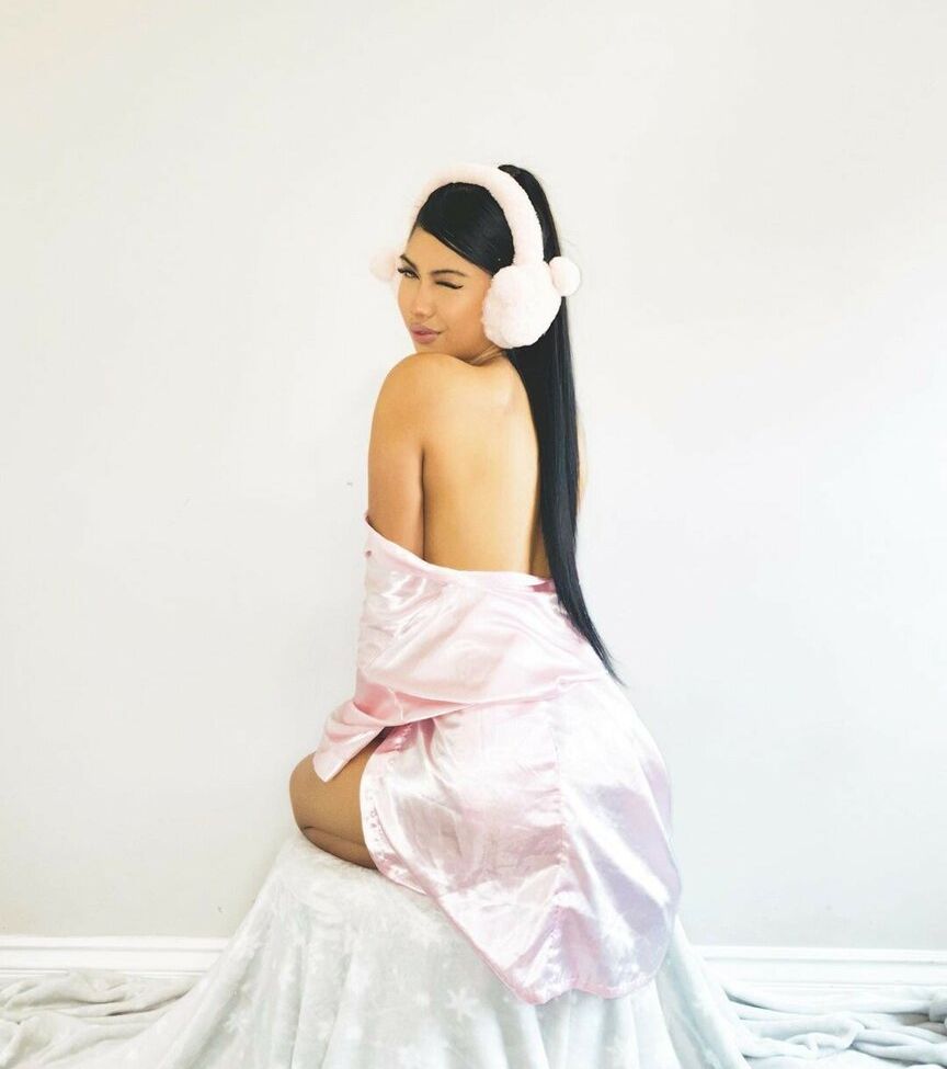 Alyanna Joelle nackt #108424933