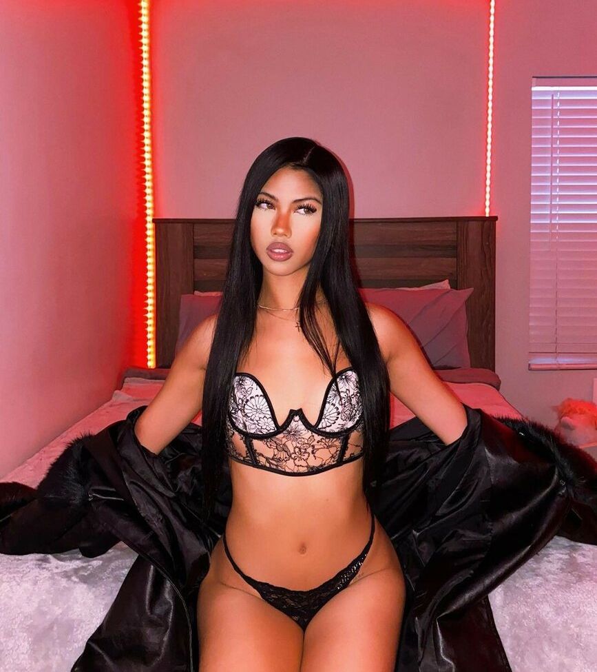 Alyanna Joelle nackt #108424996