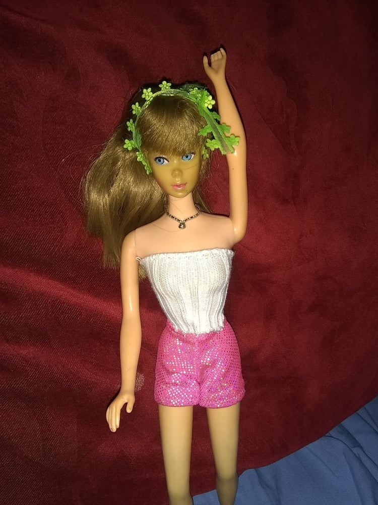 28 agosto Barbie Doll 70s #80362924
