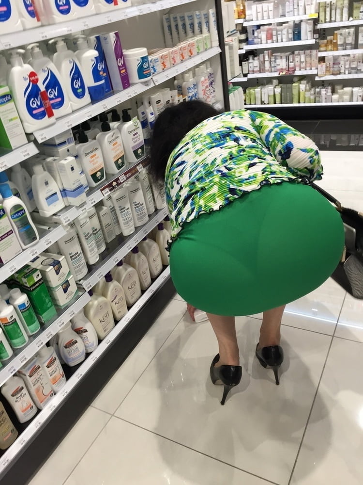 visible panty lines #81008982