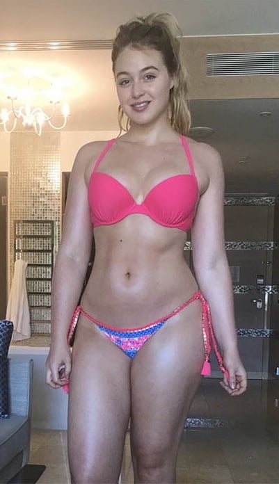 Iskra Lawrence Sexy Pics #95964239