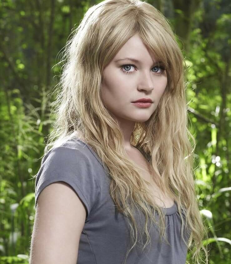 Emilie De Ravin nackt #109716124