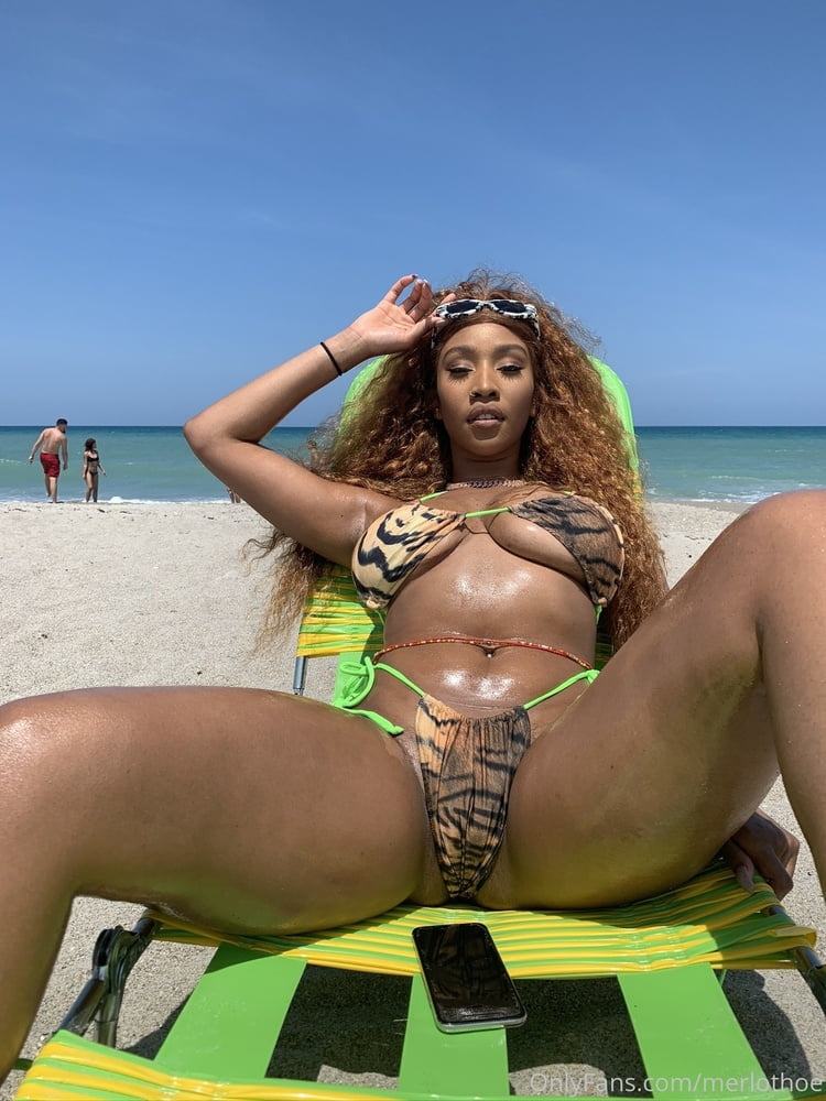 Rival de Siri
 #89223272