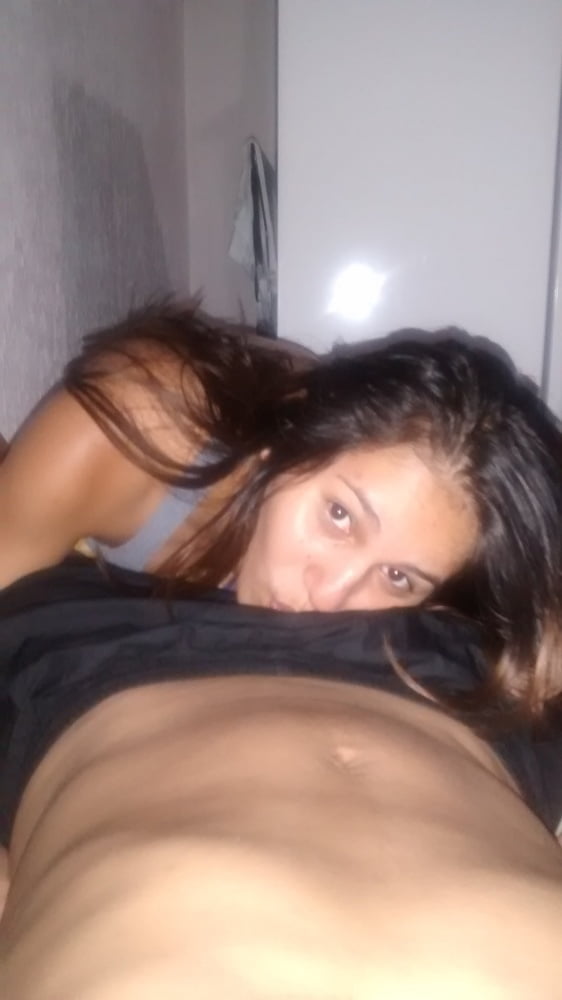 Belle chienne a defoncer
 #91707742