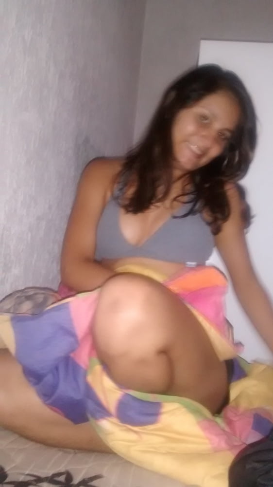 Belle chienne a defoncer
 #91707744