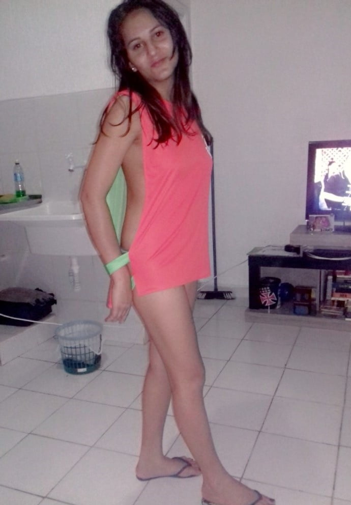 Belle chienne a defoncer
 #91707750