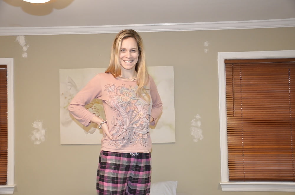Abby una hermosa milf
 #105261209