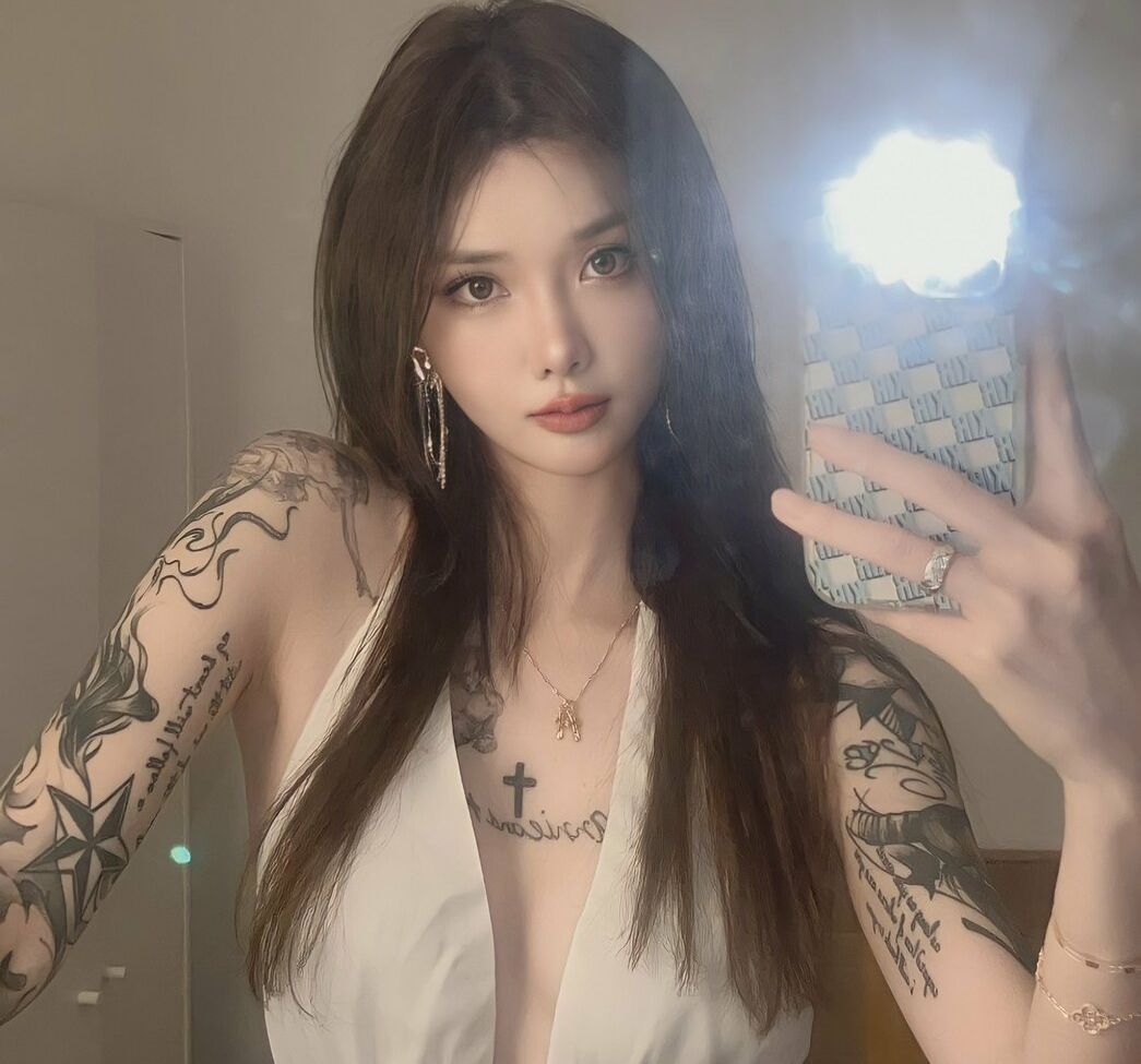 Kiligkira desnuda #108202130