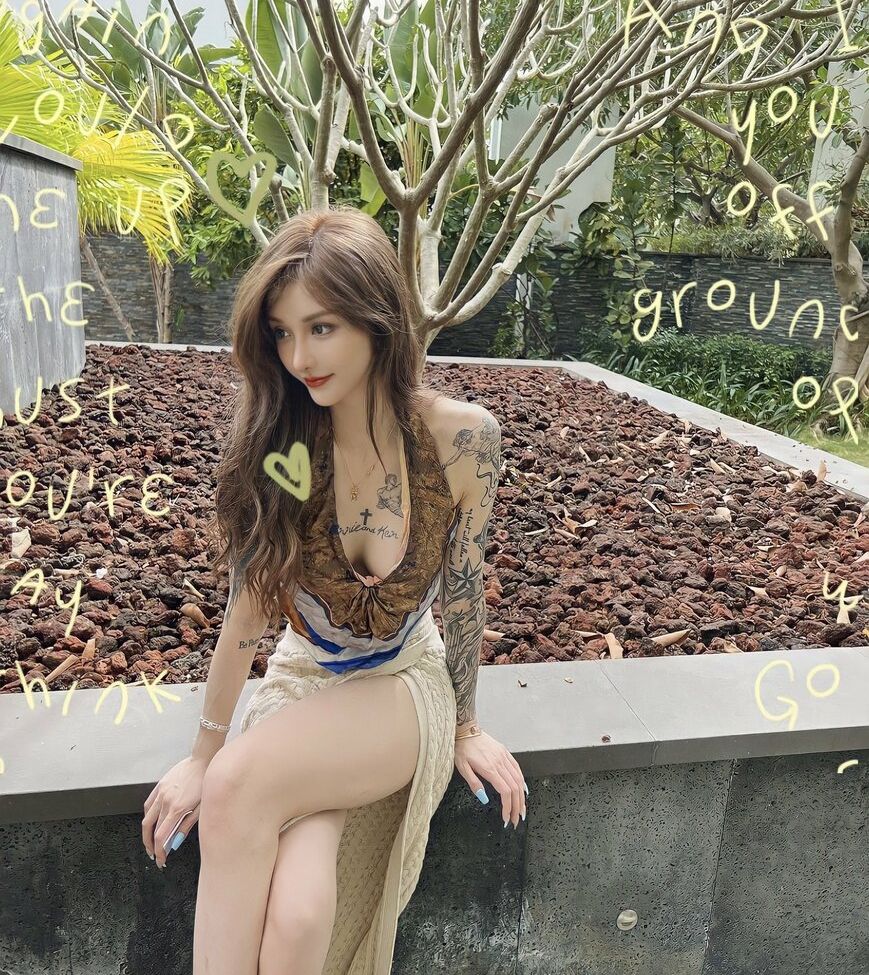 Kiligkira desnuda #108202138