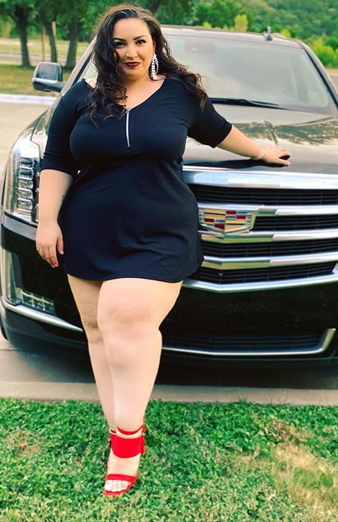 Full thighs in the mini 1525 #91395128