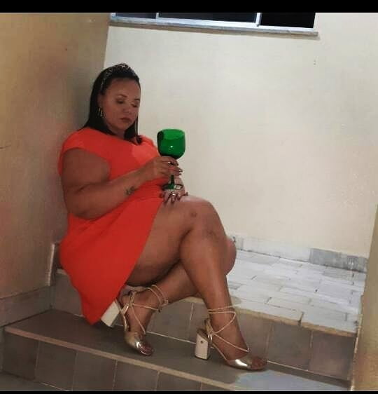 Full thighs in the mini 1525 #91395163