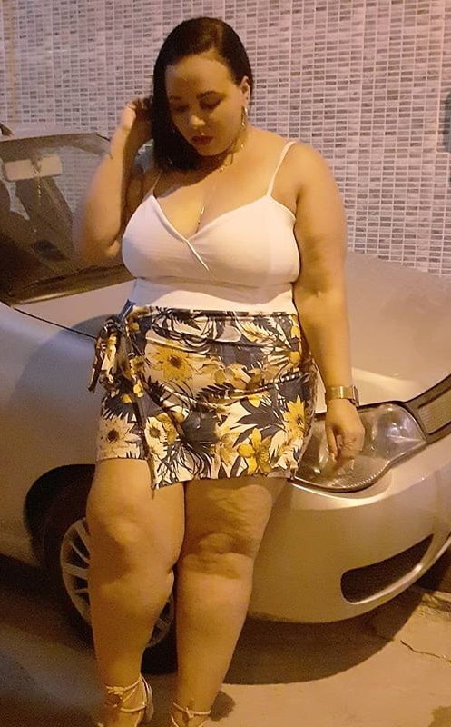 Full thighs in the mini 1525 #91395166