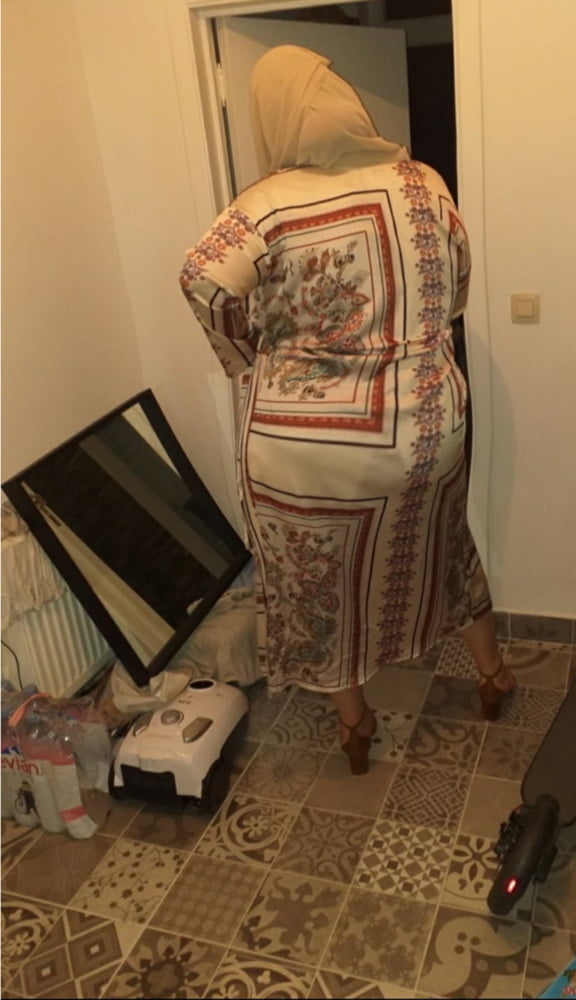 slut hijab housewife mature milf mom ass #80535990