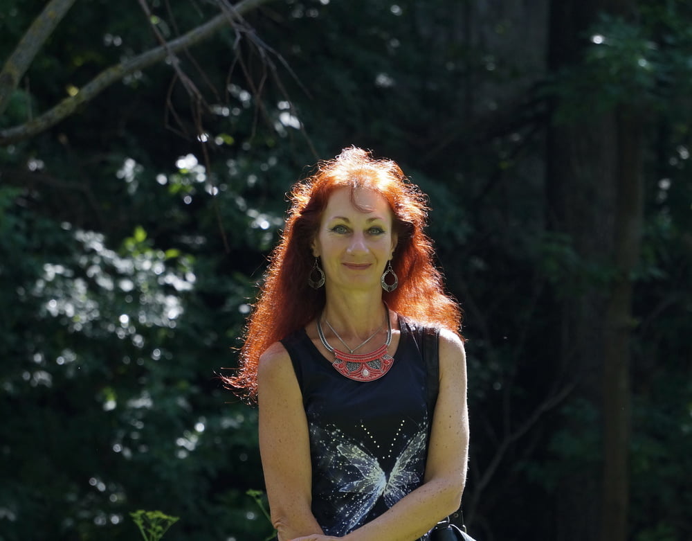 Flaming hair #107200300