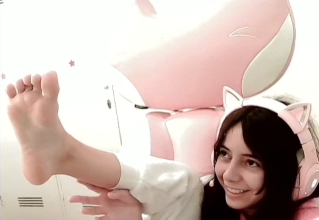 Babycaroline69 desnuda #107892992