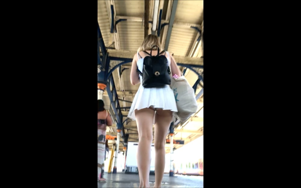 Candid Teen Miniskirt Upskirt #81799573