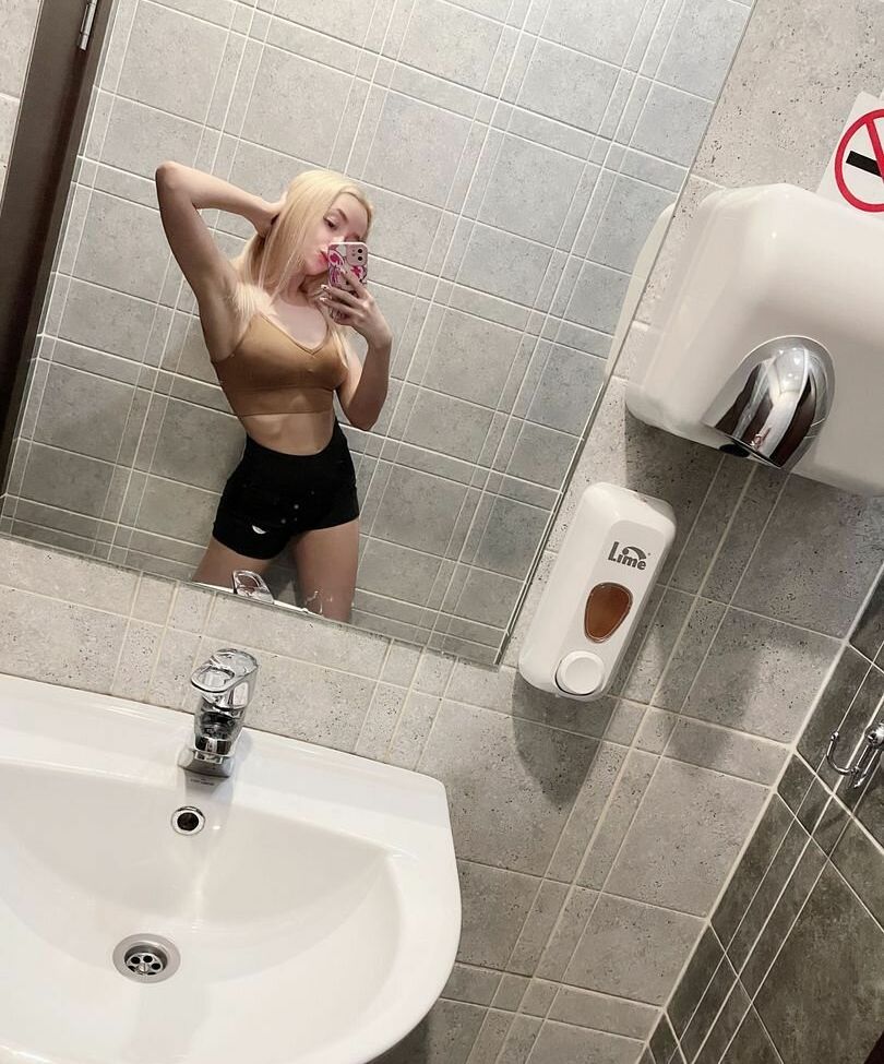 Sugoi Kate desnuda #108302816