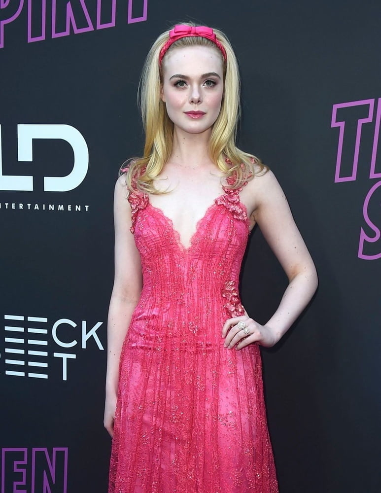 Elle Fanning #101422555