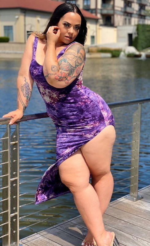 BBW DRESSED 362 #82000571