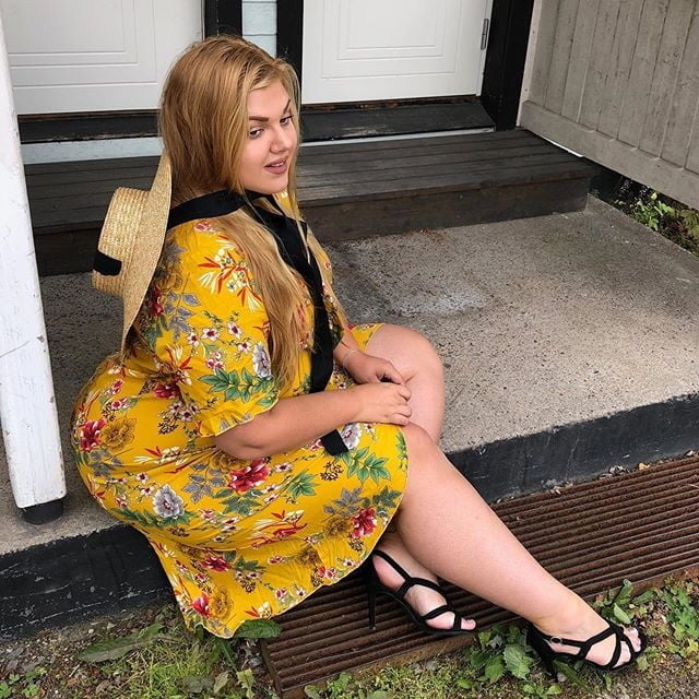 BBW DRESSED 362 #82000607