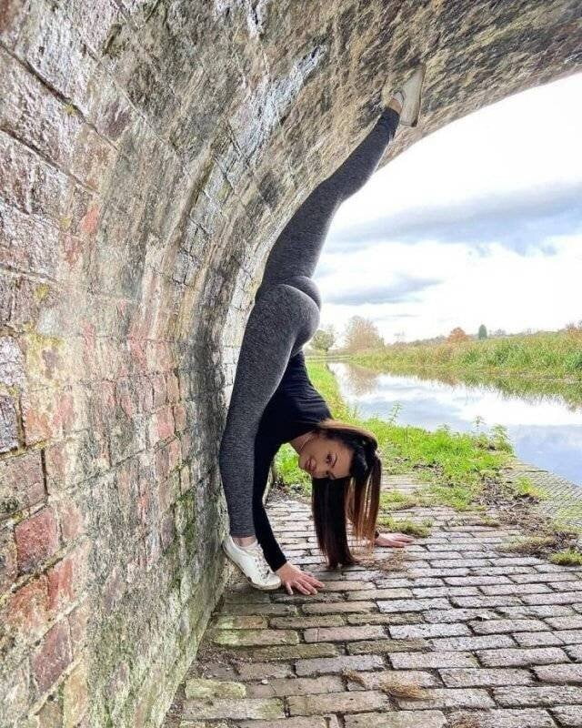 Ass&#039; n &#039; lycra and see thru yoga pants #95412711