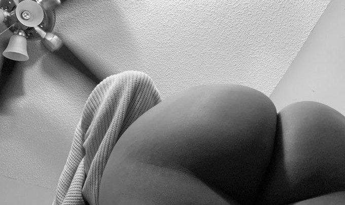 Mightytee desnuda #108054825